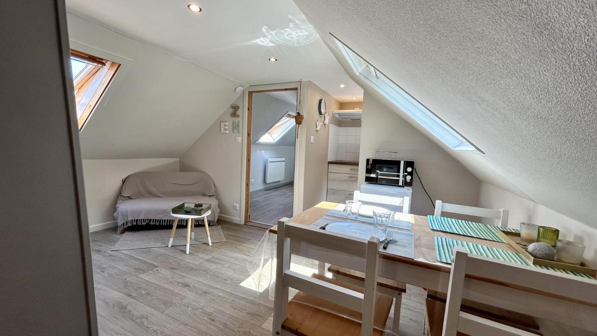 Terre & Mer'Veilles 2, Appartement Avec Spa Pour 2 Personnes Favières Exterior foto